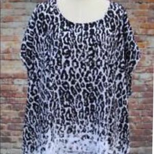 Plus Size Leopard Print Top